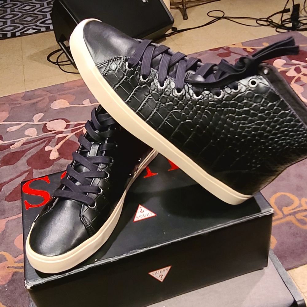 Guess Croc-Embossed Black Sneakers with Off-White Soles